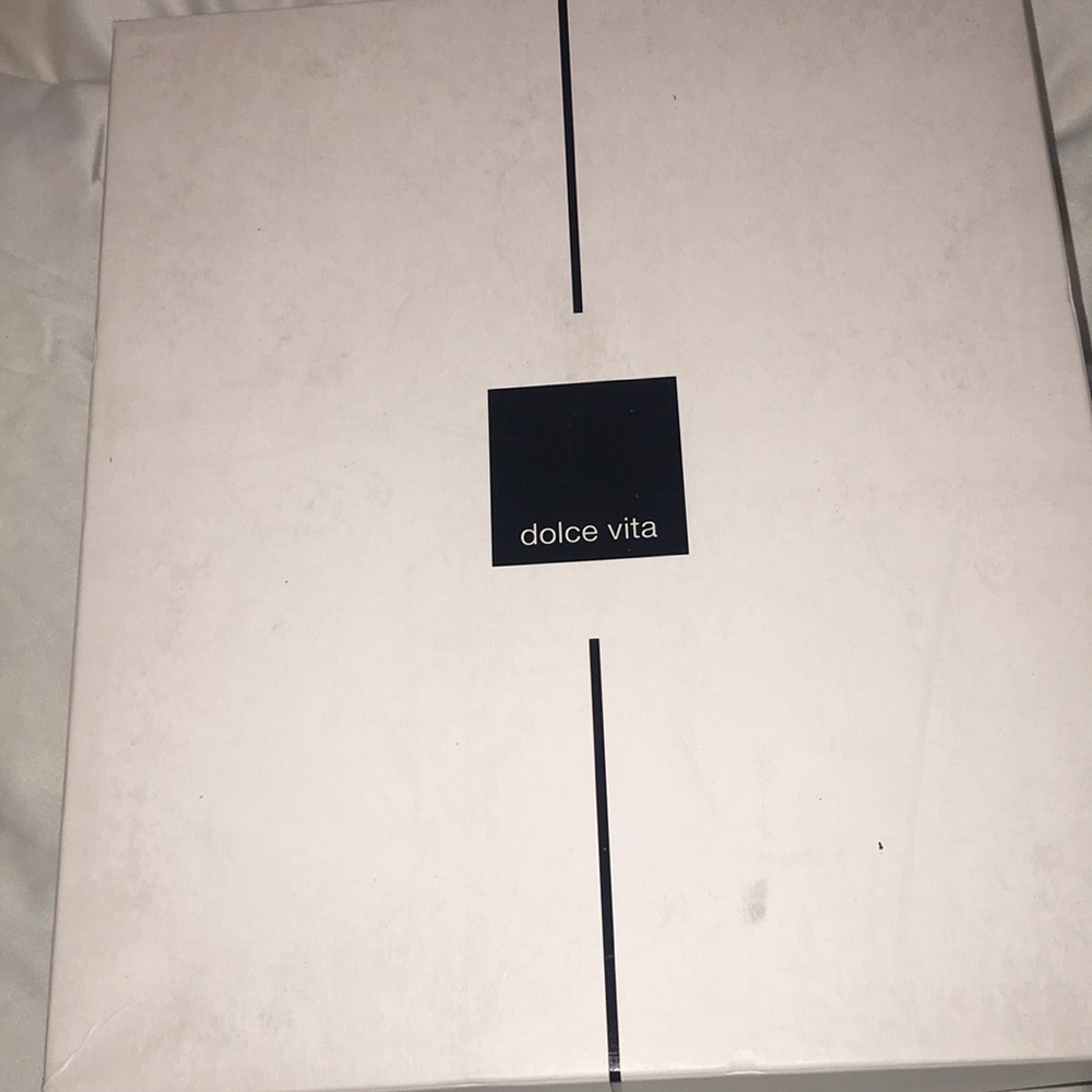 Women shoes